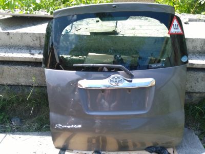 Лот: 11633304. Фото: 1. Продам заднюю 5-ю дверь Toyota... Кузов