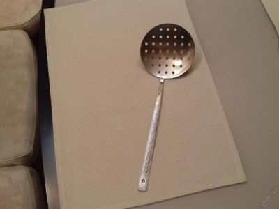 Лот: 5578328. Фото: 1. шумовка. Столовые приборы, ножи