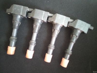 Лот: 10356389. Фото: 1. Катушки зажигания honda fit. Двигатель и элементы двигателя