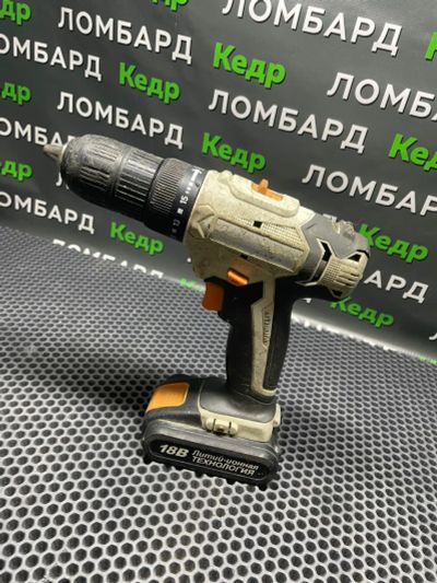 Лот: 23510947. Фото: 1. Шуруповерт Dexter. Электроинструмент