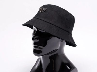 Лот: 16962461. Фото: 1. Панама Prada (20748). Носки