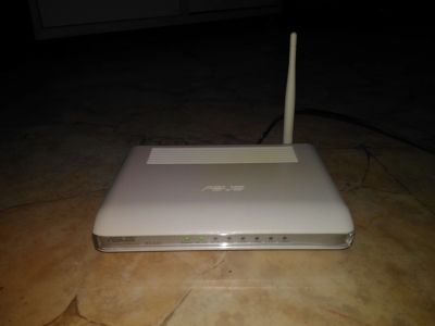 Лот: 12150075. Фото: 1. Роутер wi-fi Asus G-32. Маршрутизаторы (роутеры)