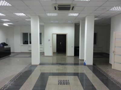Лот: 4862404. Фото: 1. сдам в аренду помещение на алексеева. Нежилое