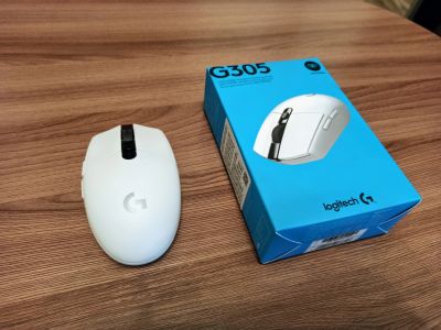 Лот: 15827396. Фото: 1. Беспроводная игровая мышь Logitech... Клавиатуры и мыши