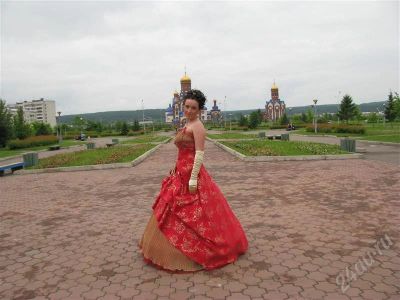 Лот: 684717. Фото: 1. Шикарное платье. Платья