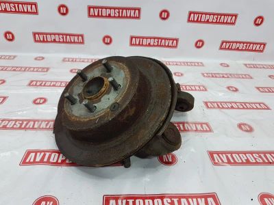 Лот: 20897681. Фото: 1. Ступица Toyota Caldina AZT241W... Кузов