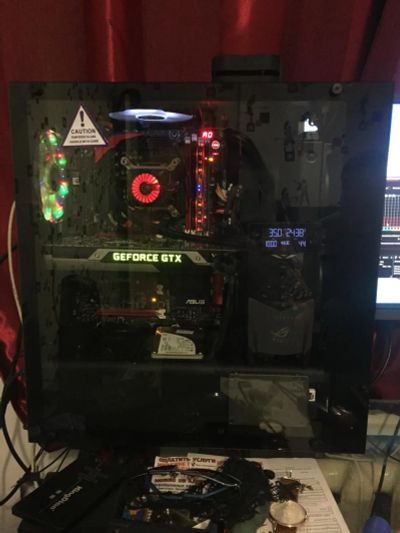 Лот: 9130213. Фото: 1. GTX 980ti Founders. Видеокарты