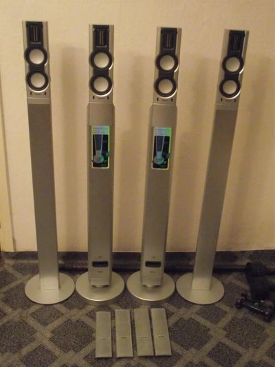 Лот: 3394818. Фото: 1. 4 колонки и 2 саба Philips. Пассивные акустические системы