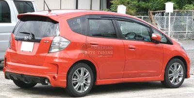 Лот: 20965744. Фото: 1. Honda Fit Jazz 2008-2013 спойлер... Детали тюнинга