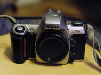 Лот: 4092885. Фото: 1. Nikon F65. Плёночные зеркальные