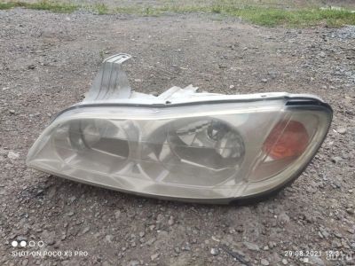 Лот: 18179525. Фото: 1. Фара Nissan Cefiro A33 передняя... Оптика и освещение