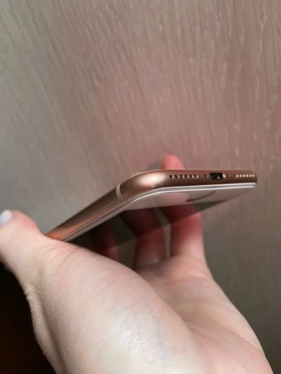 Лот: 15688012. Фото: 1. Iphone 8 256Gb. Чехлы, бамперы
