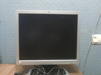 Лот: 4943269. Фото: 1. Монитор НР L1710. ЖК-мониторы