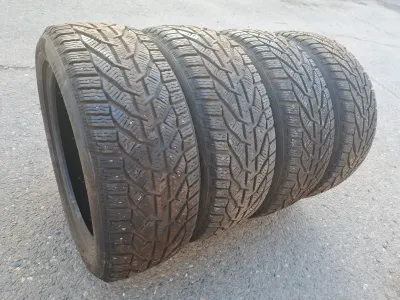 Лот: 25039561. Фото: 1. 215/50/17 Tigar ТYRES (Michelin... Шины