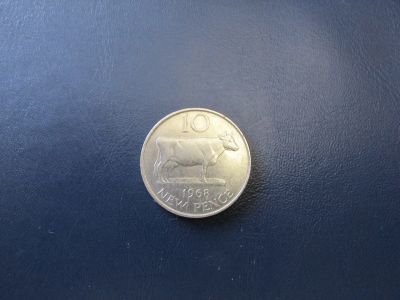 Лот: 15855402. Фото: 1. Гернси 10 новых пенсов 1968 г. Европа