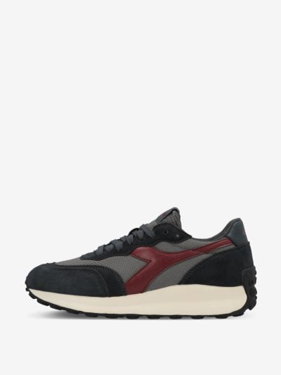 Лот: 25896894. Фото: 1. Кроссовки женские Diadora Race... Другое (одежда, обувь, галантерея)