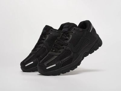 Лот: 24975051. Фото: 1. Кроссовки Nike Air Zoom Vomero... Кеды, кроссовки, слипоны