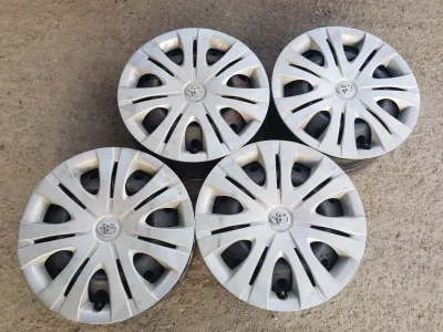 Лот: 24607818. Фото: 1. Колпаки R16 на автомобиль Toyota... Колпаки