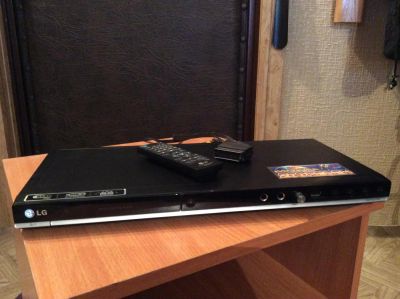 Лот: 6716785. Фото: 1. DVD плеер LG dvx488k. DVD, Blu-Ray плееры