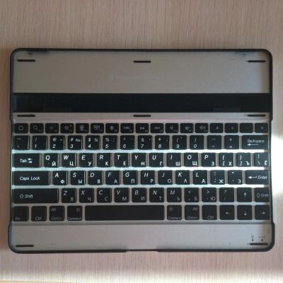 Лот: 11271126. Фото: 1. Клавиатура ipad2 bluetooth. Красноярск