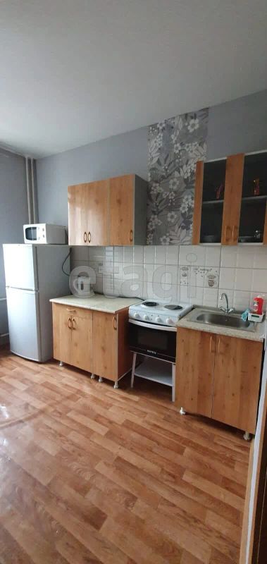 Лот: 20769844. Фото: 1. Сдам 1-комн. кв. 40 кв.м. Красноярск... Квартиры, студии