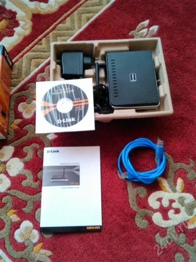 Лот: 2238754. Фото: 1. Роутер D-LINK DIR-320. WiFi, Bluetooth адаптеры