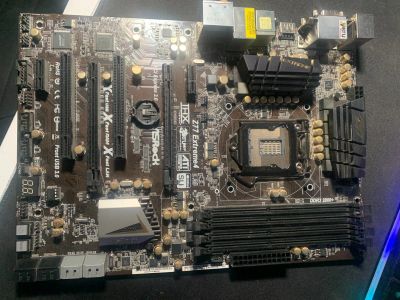 Лот: 17767481. Фото: 1. Материнка AsRock Z77 1155. Материнские платы