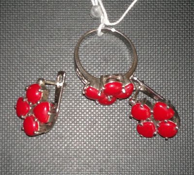 Лот: 3039546. Фото: 1. Серьги с кольцом камень коралл. Комплекты изделий