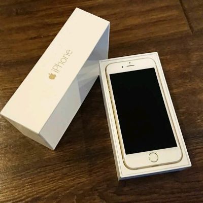 Лот: 10172436. Фото: 1. Iphone 6 gold 128gb. Смартфоны