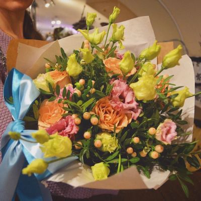 Лот: 7222766. Фото: 1. Сборный букет. Цветы на Щорса... Свежие цветы