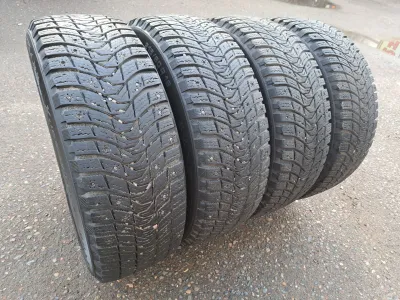 Лот: 24696352. Фото: 1. 215/60/16 Michelin X-Ice North-3... Шины