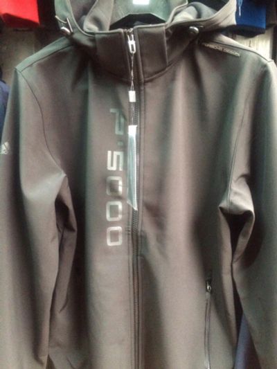 Лот: 9135505. Фото: 1. Adidas porsche design Ветровка. Свитеры, толстовки, худи