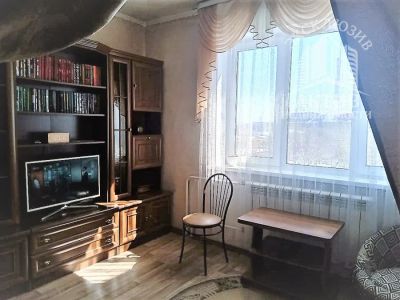 Лот: 20501387. Фото: 1. Уютная комната с мебелью Красноярский... Квартиры, студии