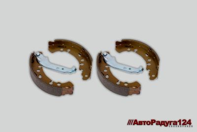 Лот: 25592555. Фото: 1. Колодки Toyota Yaris задние барабанные... Тормозная система