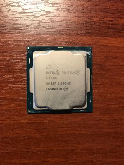 Лот: 17808436. Фото: 1. Процессор intel G4600. Процессоры