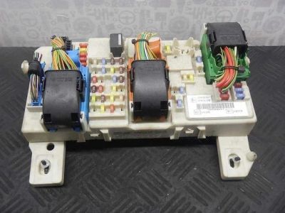 Лот: 11460839. Фото: 1. блок предохранителей ford focus2. Электрооборудование