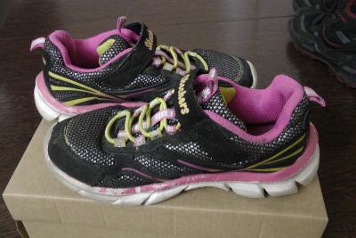Лот: 10634810. Фото: 1. кроссовки Skechers 28 р. Кеды, кроссовки