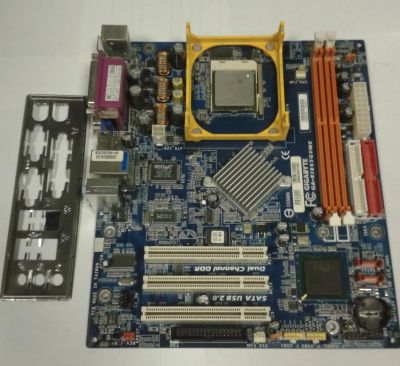 Лот: 8933867. Фото: 1. Материнская плата Gigabyte GA-8I865GVME... Материнские платы