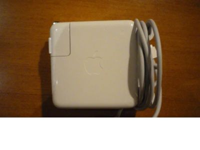 Лот: 4871247. Фото: 1. Блок питания для macbook A1181... Зарядные устройства