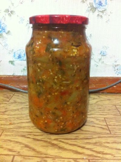 Лот: 8145675. Фото: 1. оболденный салат))))). Домашние заготовки