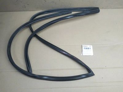 Лот: 21397163. Фото: 1. Уплотнитель стекла бокового Toyota... Двигатель и элементы двигателя