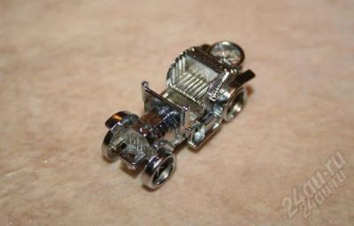 Лот: 1638692. Фото: 1. Брелок Авто СССР с рубля!!!. Автомоделизм