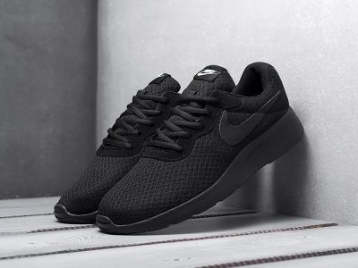 Лот: 13295783. Фото: 1. Кроссовки Nike Tanjun (10770). Кеды, кроссовки, слипоны