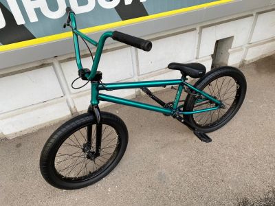 Лот: 16684768. Фото: 1. Bmx велосипед WeThePeople Acade... Велосипеды