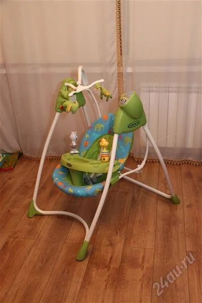 Лот: 1361839. Фото: 1. Электрокачель GRACO LOVING HUG. Ходунки, прыгунки, качели