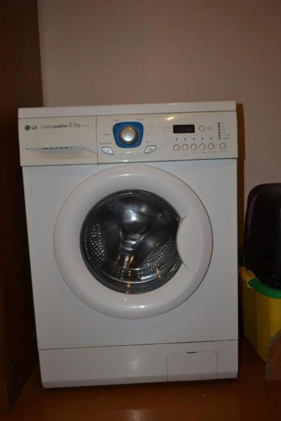 Лот: 3317485. Фото: 1. Машинка стиральная LG intellowasher. Стиральные машины