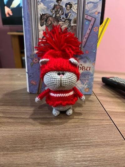 Лот: 18402811. Фото: 1. Игрушка кот в шапке. Мягкие