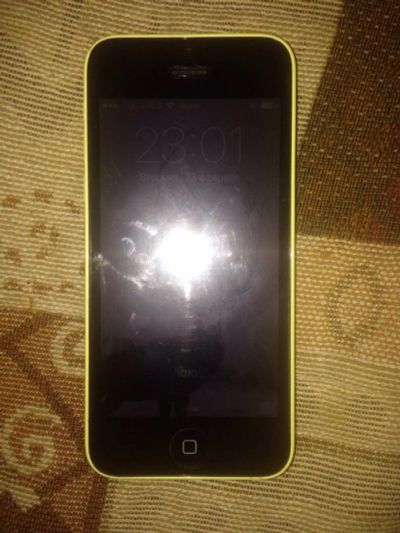Лот: 7120050. Фото: 1. Продам iphone 5c 16 gb. Смартфоны