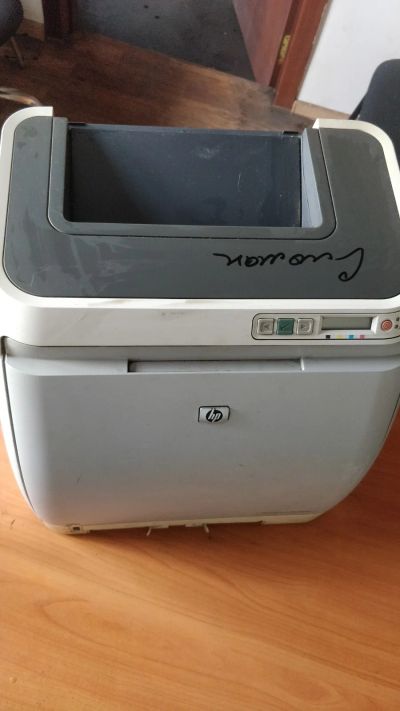 Лот: 19165879. Фото: 1. Принтер HP Color Laserjet 2600n. Картриджи, расходные материалы
