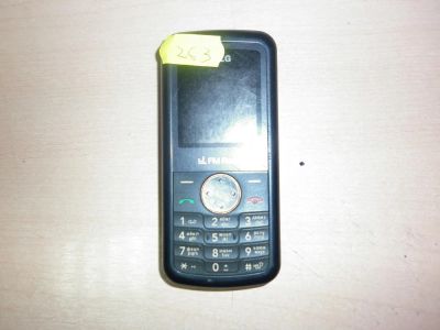 Лот: 7746905. Фото: 1. lg kp105 (263). Кнопочные мобильные телефоны
